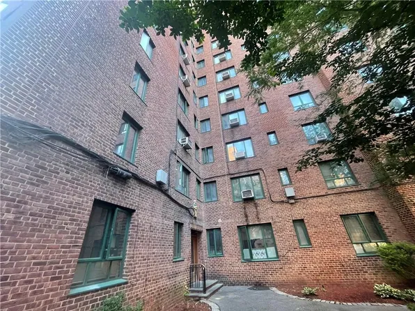 1501 Metropolitan Avenue #4H, Bronx, NY 10462