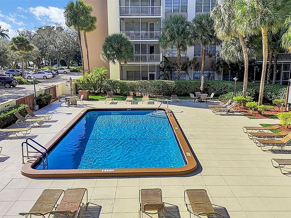 3rd image of 10777 W Sample Road #711