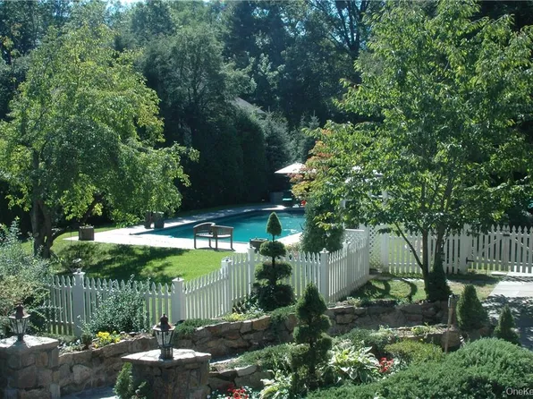 11 Billington Court, Rye, NY 10580