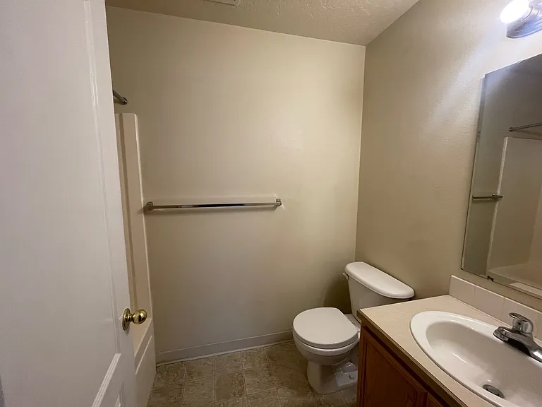 1521 Garland St #101 — Photo 4