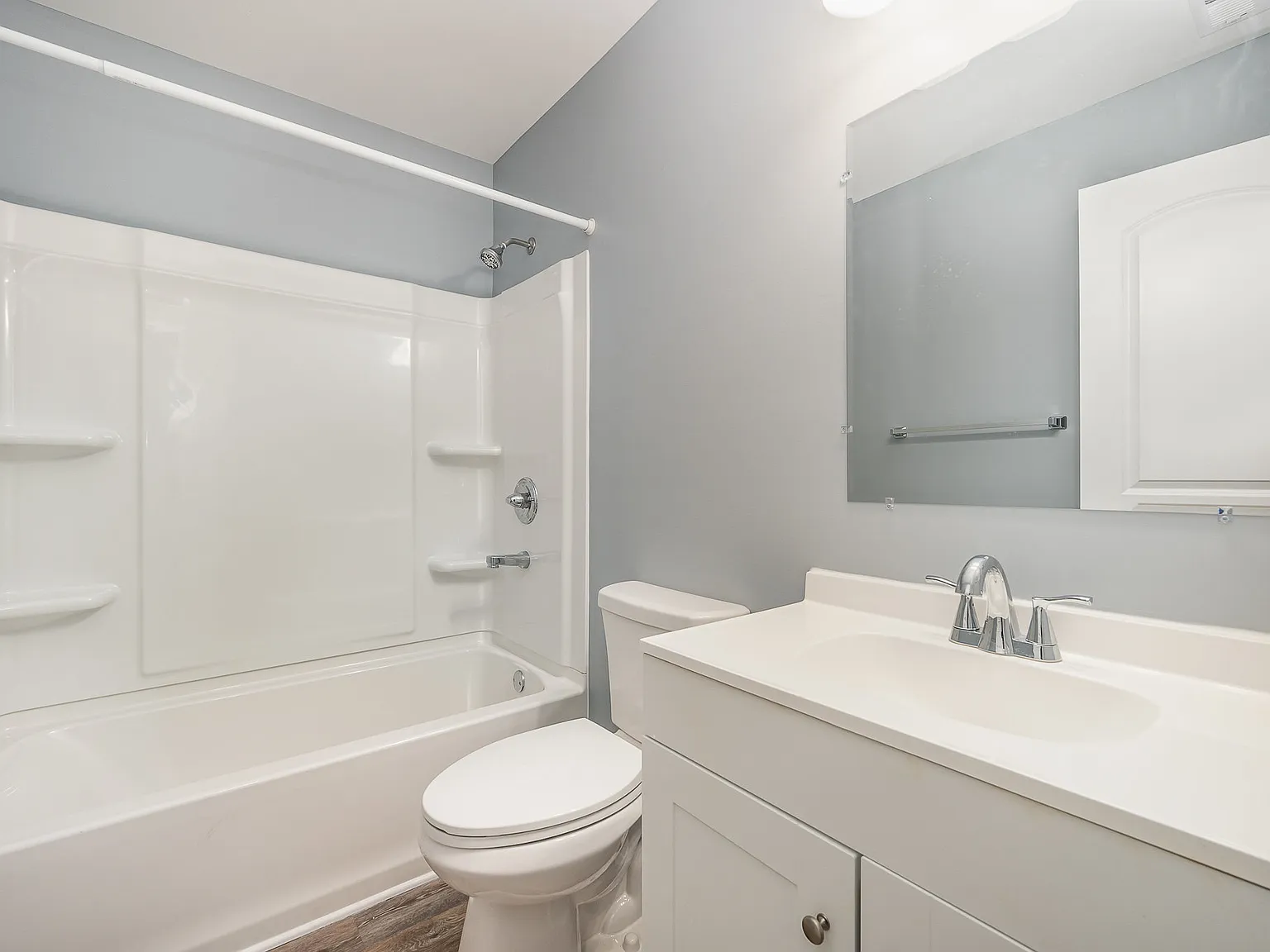 427 N. Yadkin Ave. — Photo 3