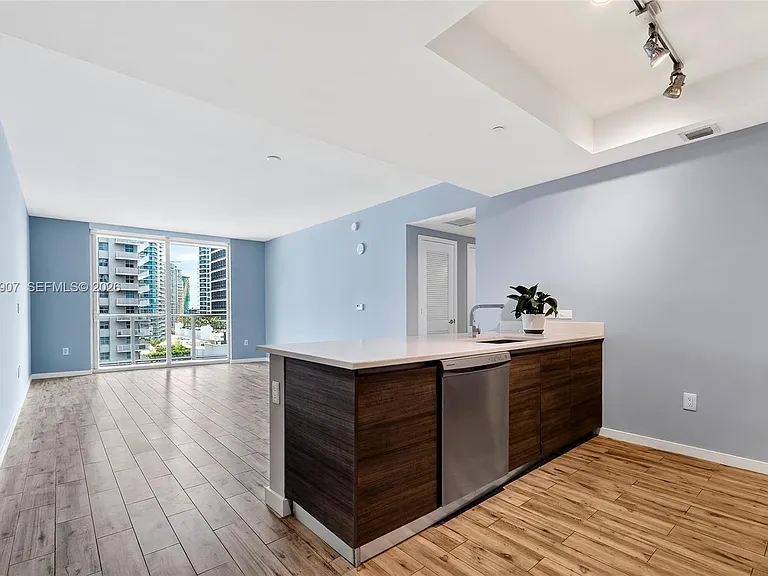 1100 S Miami Ave #1804 — Photo 7