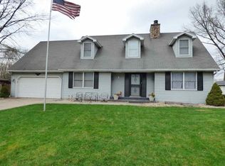 22887 Chestnut Ln, Goshen, IN 46528