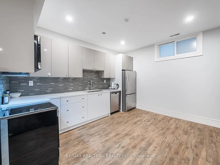 6 Geddes Ct #BASEMENT — Photo 19