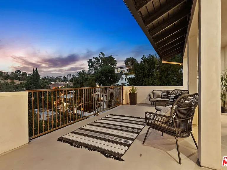 5940 Manola Way — Photo 42