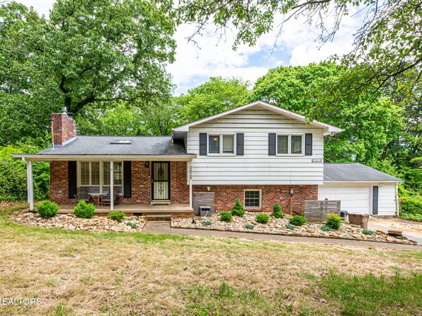 3424 Peachwood Rd, Knoxville, TN 37921