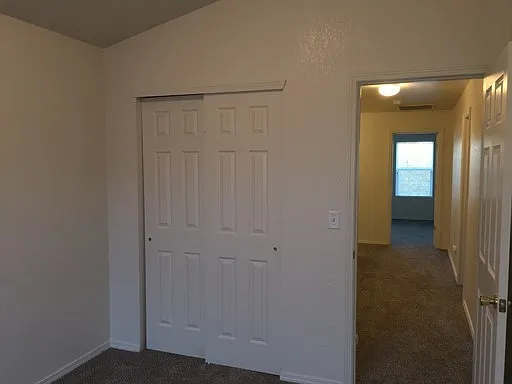 2002 SW Canyon Dr #15 — Photo 8