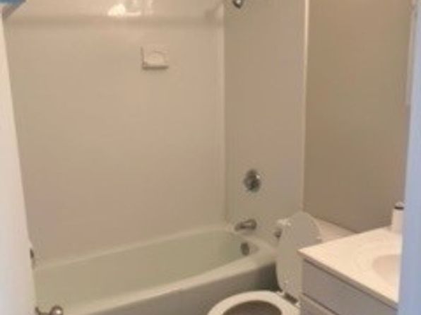 11 Bartley St APT B209