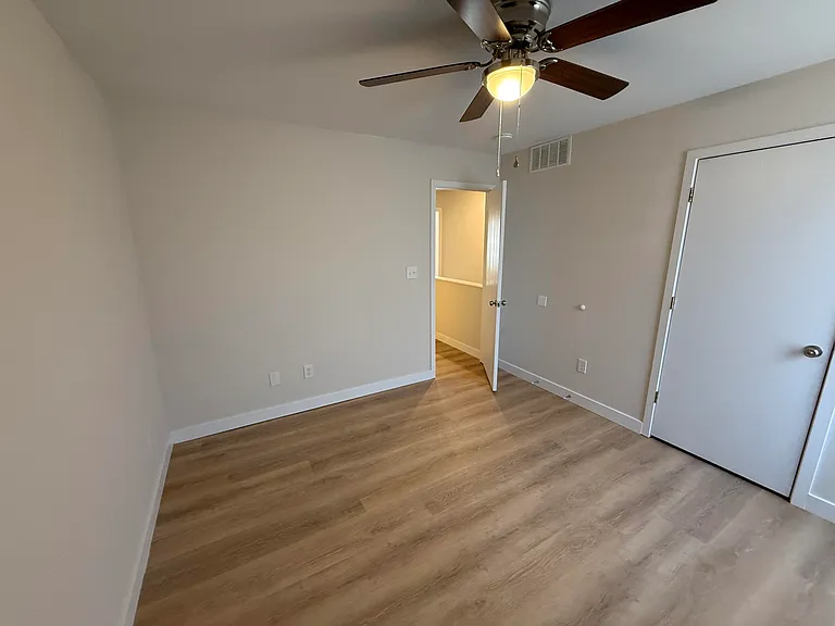 1512 Citadel Dr — Photo 21