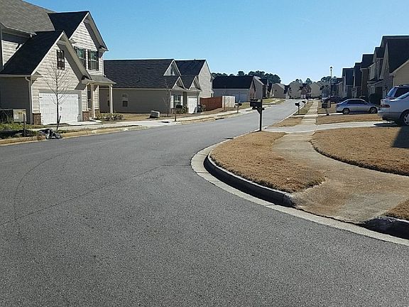 5th image of 3131 Avondale Dr SE