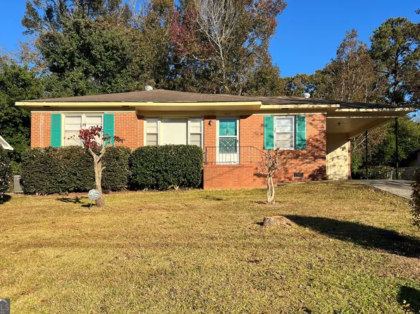 2431 Donald Ave, Macon, GA 31217