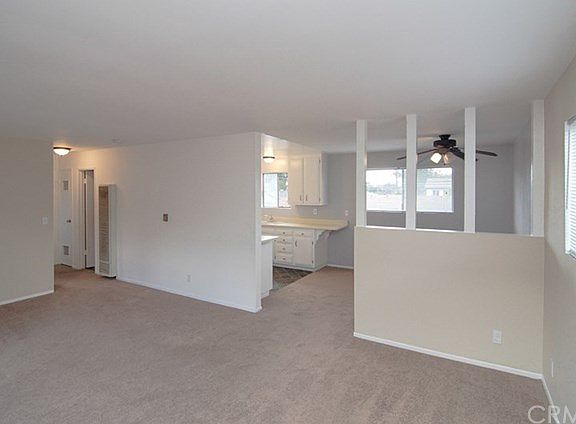 3rd image of 392 Woodland Pl #B