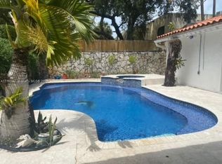 2195 Secoffee St #2195, Miami, FL 33133