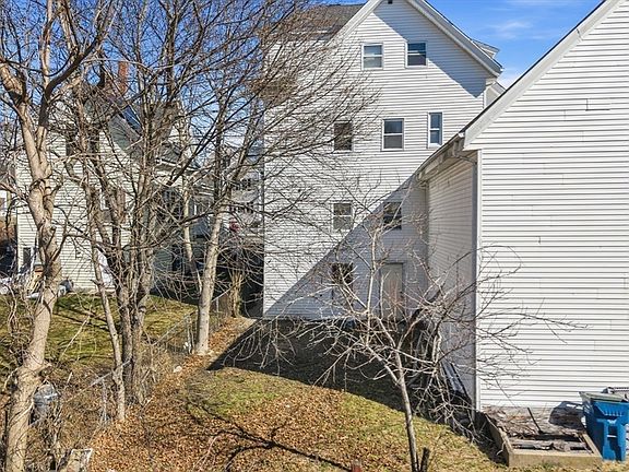 5th image of 28 Prospect St