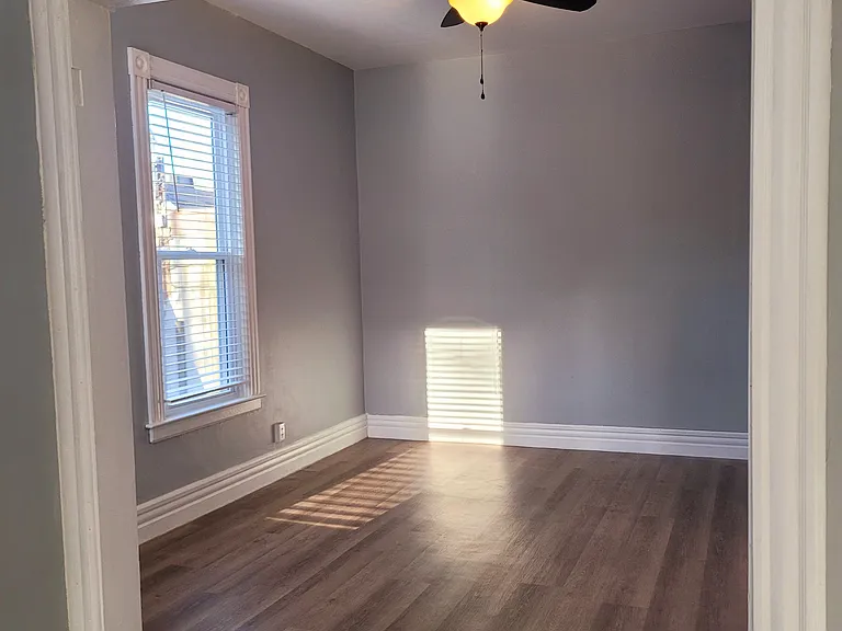 5 Powell Ave — Photo 11