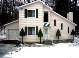 70 Cheyenne Trl, Gouldsboro, PA 18424