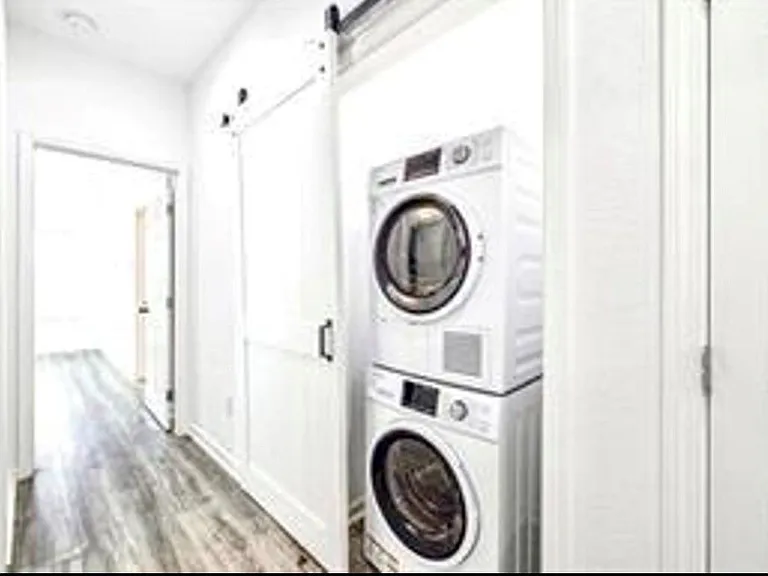 310 Connecticut St #A — Photo 5