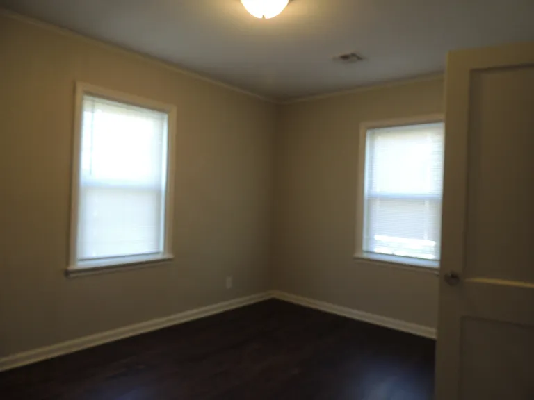 5312 W 11th Pl — Photo 12