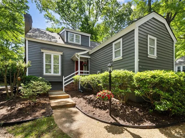 11802 Edinborough Sq, Henrico, VA 23238