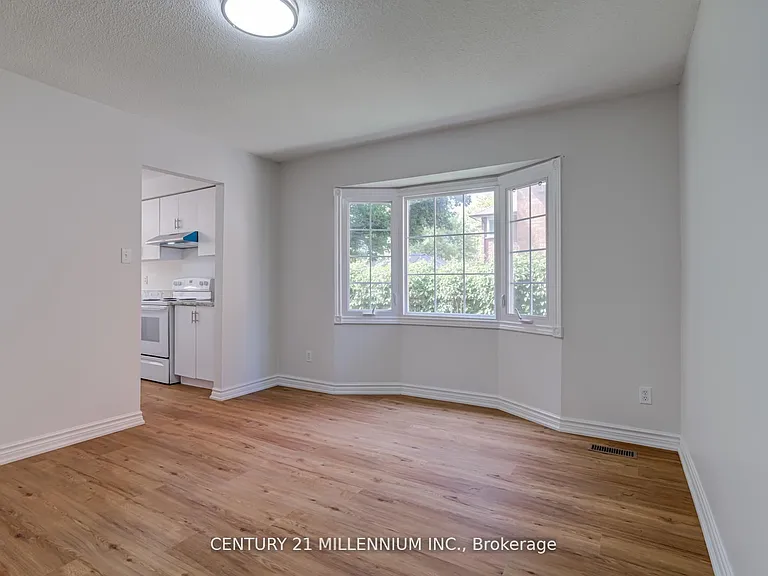 1572 Cartier Ct — Photo 8