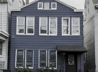 148 Oak St, Paterson, NJ 07501