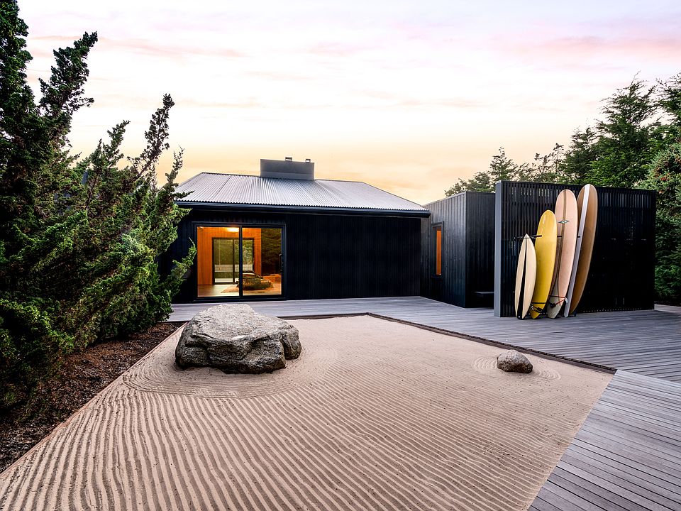 1st image of 11 Ocean Ln