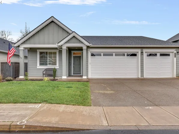 1650 NE Forest Park St, Estacada, OR 97023