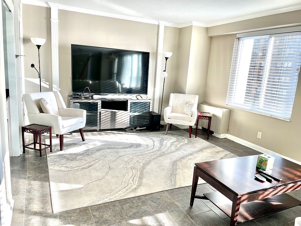 1st image of 900 S Hanley Rd APT 5C