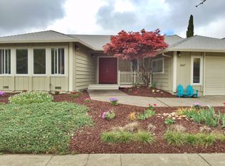 3547 Aaron Dr, Santa Rosa, CA 95404