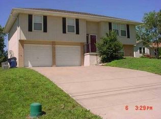 1105 Montserrat Park Rd, Warrensburg, MO 64093