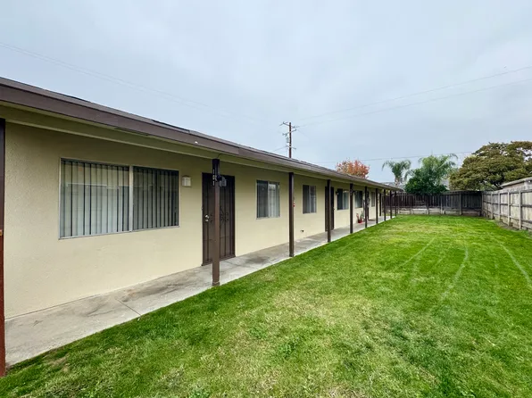 365 N Argyle Ave APT 103, Clovis, CA 93612