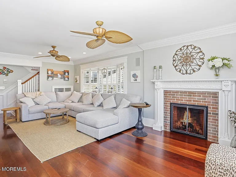 565 Trout Ave — Photo 15