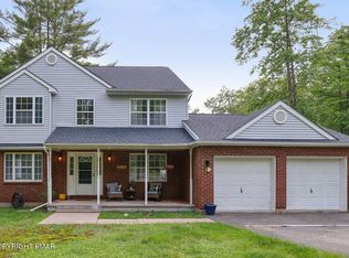 299 Scenic Dr, Blakeslee, PA