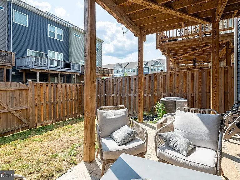 6509 Britannic Pl — Photo 52