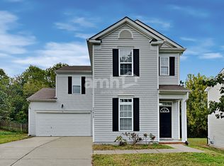 10615 Spring Rain Ct, Charlotte, NC 28278