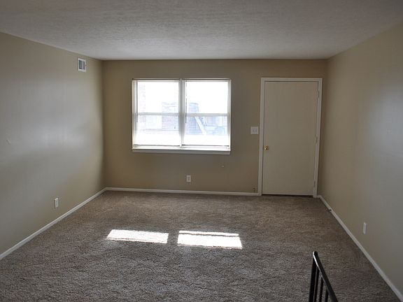 2nd image of 2516 Langdon Dr APT 4