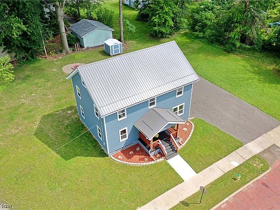 2nd image of 707 East Ave SE