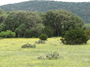 5163 N Highway 83, Leakey, TX 78873