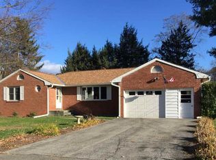 1046 Codwise St, Kingston, NY 12401