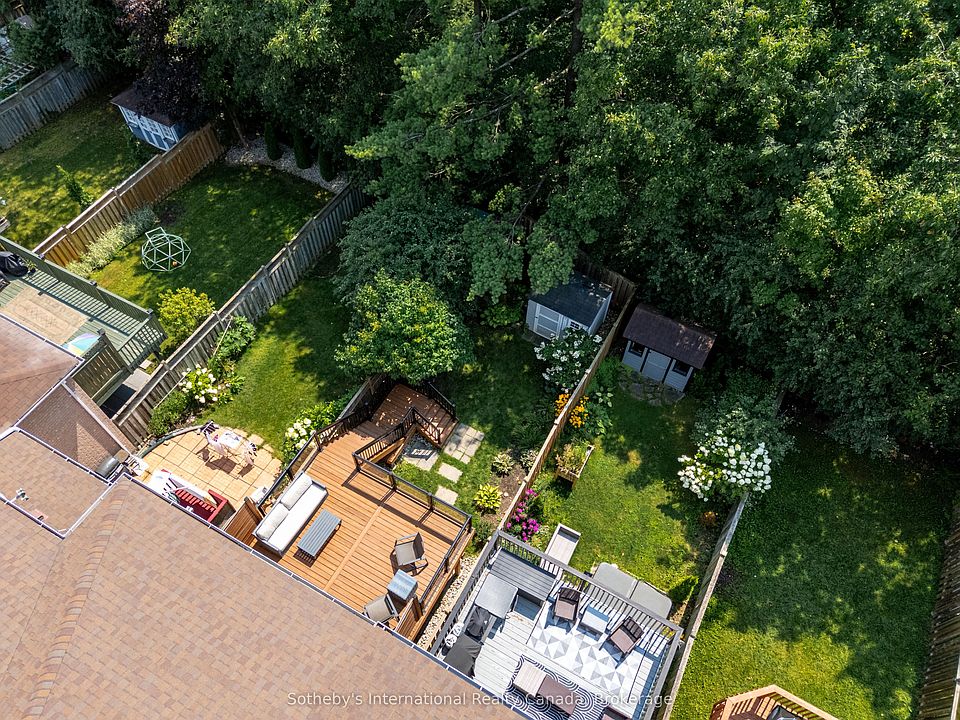 1st image of 339 Ravineview Way