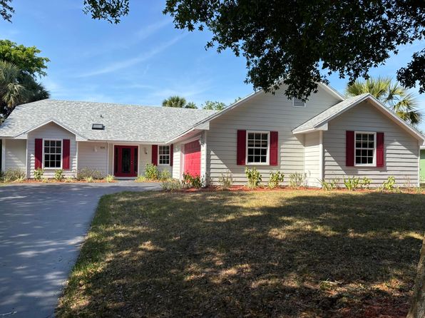 104 Bryant Court, Sebastian, FL 32958