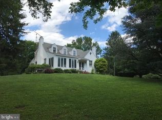 443 Burnt Mill Rd, Chadds Ford, PA 19317