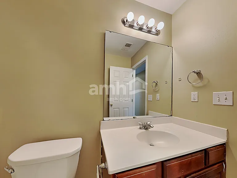 503 Sparkleberry Ln — Photo 18