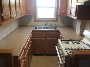 42 Snell St #2, Fall River, MA 02721