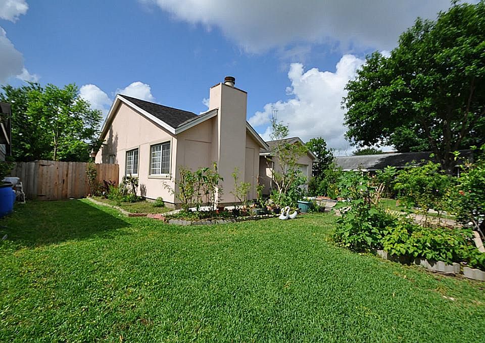 1st image of 3203 Rockrill Dr