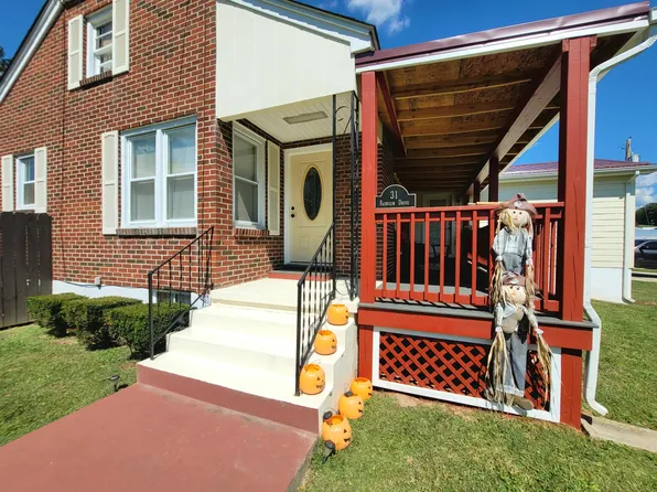 31 Fairview Dr, Peterstown, WV 24963