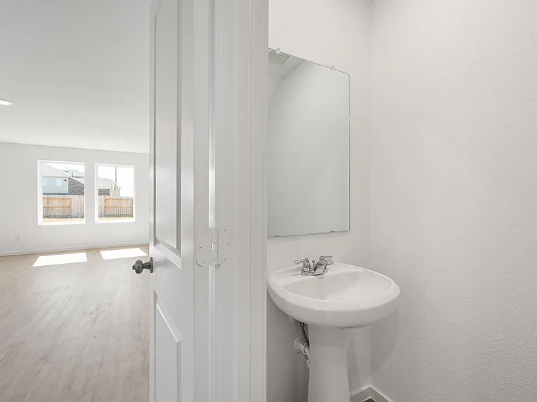1102 Rustic Willow Dr — Photo 11