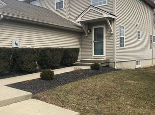 231 Crestwood Ct, Fishkill, NY 12524