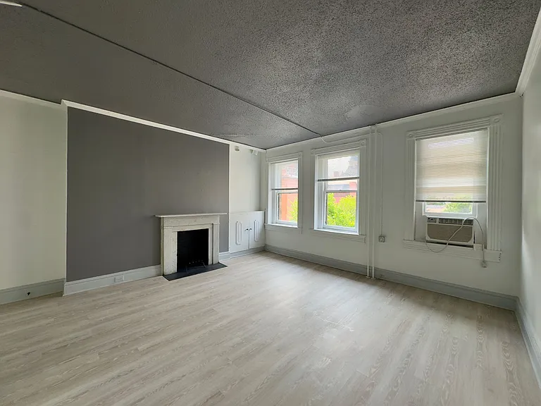 Mount Vernon Residences I — Photo 14