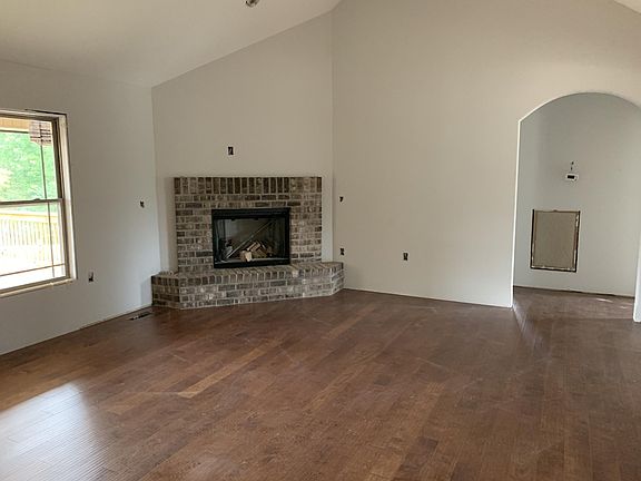 5th image of 32 N Riverview Ln Lot 39